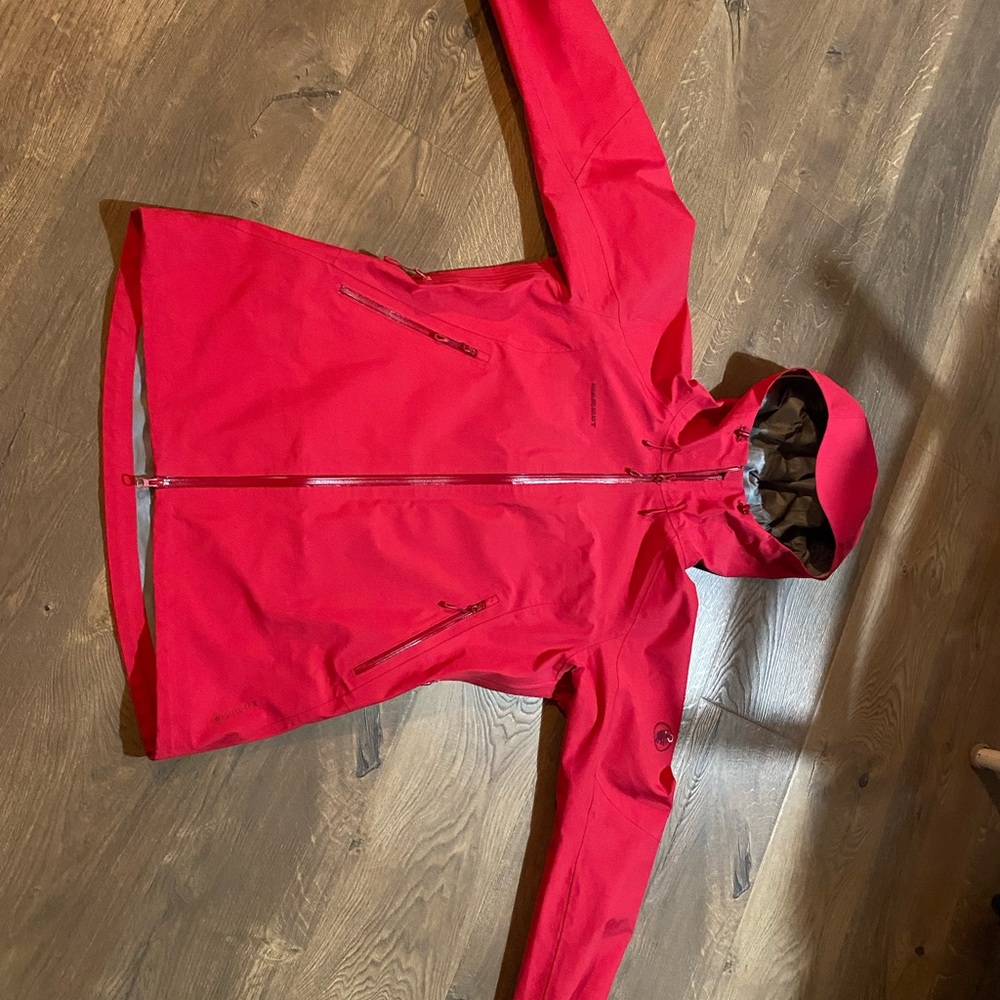 Mammut Hard Shell, Goretex, Womens Large, EUC